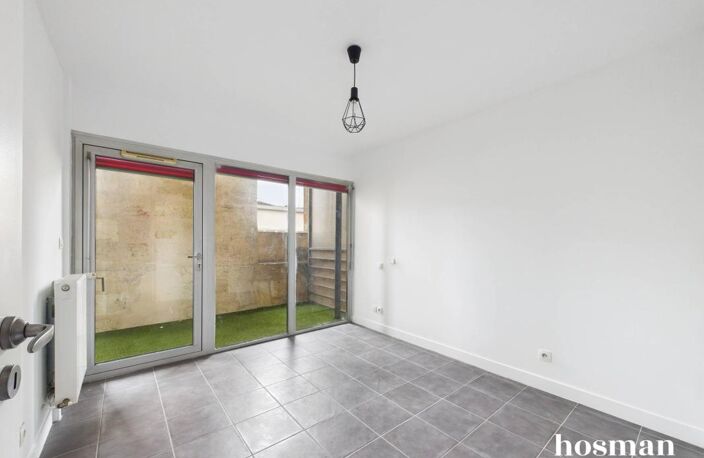 Appartement lumineux de 5 pièces 100m2 - Terrasse et parking - Cours Du Médoc, Bordeaux — photo 4