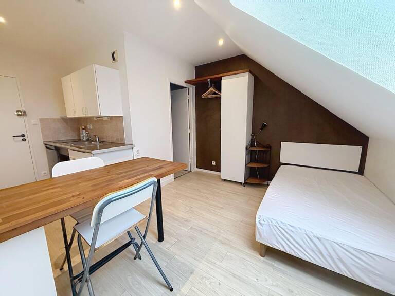 Appartement À Louer — photo 1