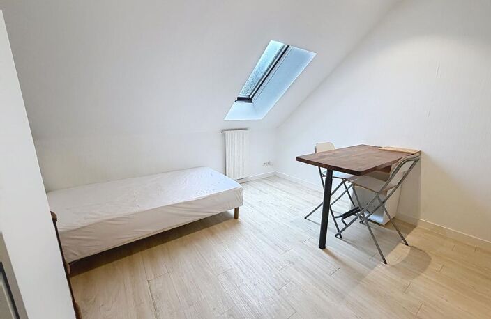 Appartement À Louer — photo 3