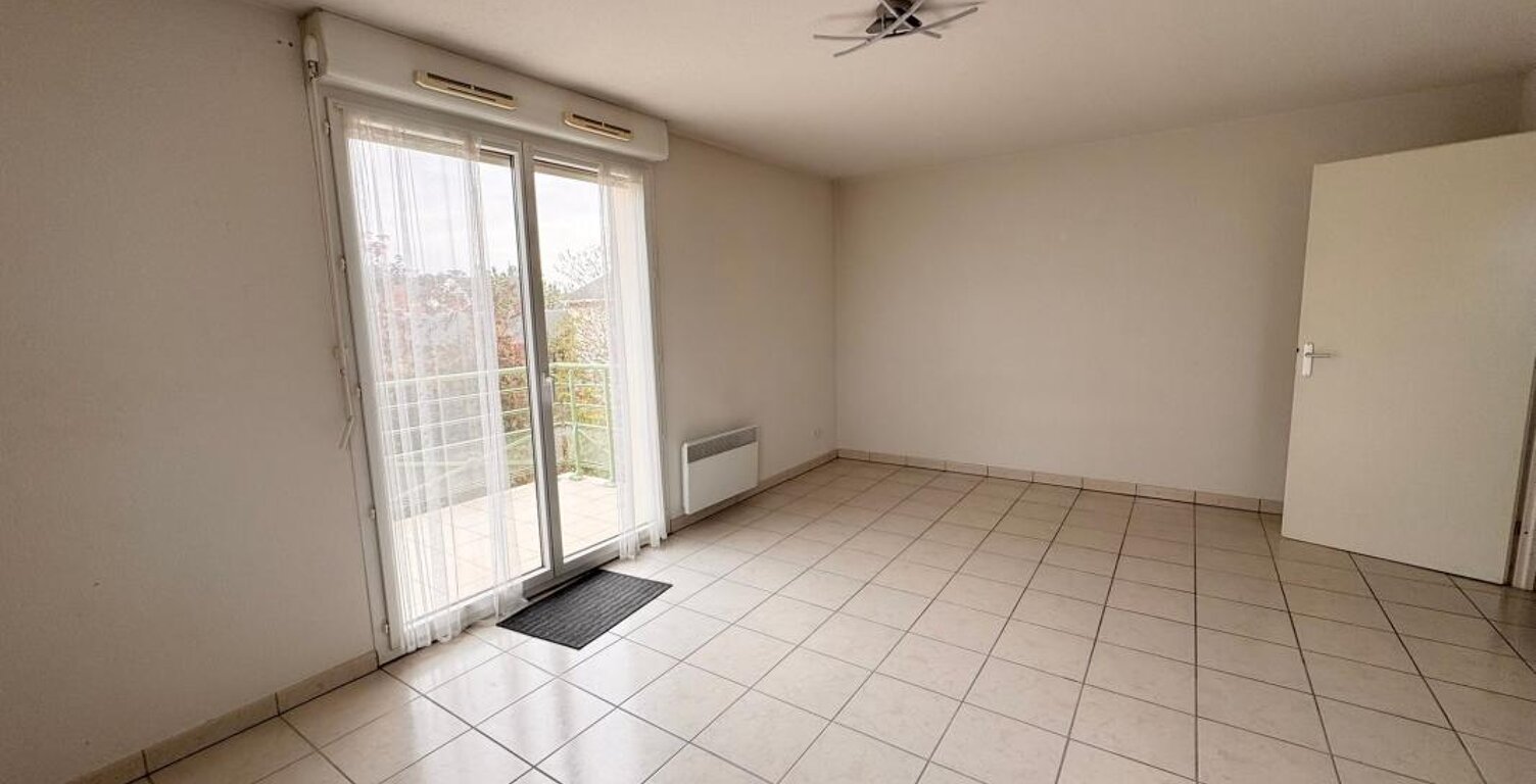 Appartement À Louer Type 3 Saint Hilaire Saint Mesmin — photo 1