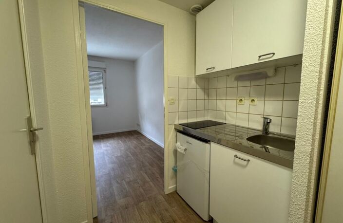 Appartement À Louer type studio 20m² — photo 3