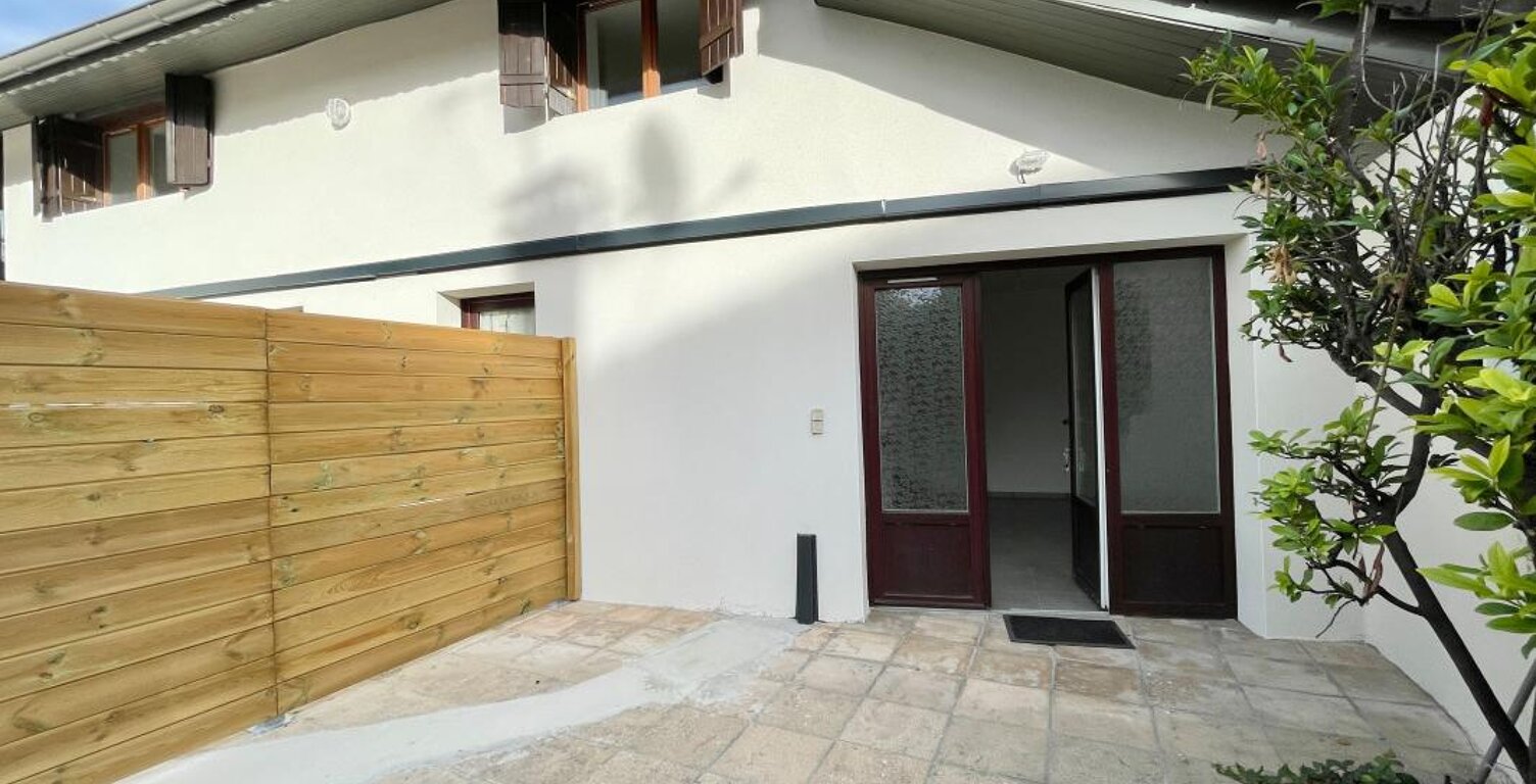 Appartement À Vendre — photo 1