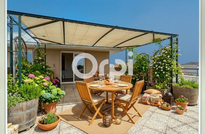 Appartement À Vendre — photo 2