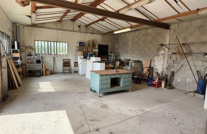 Bien Commercial À Vendre — photo 2