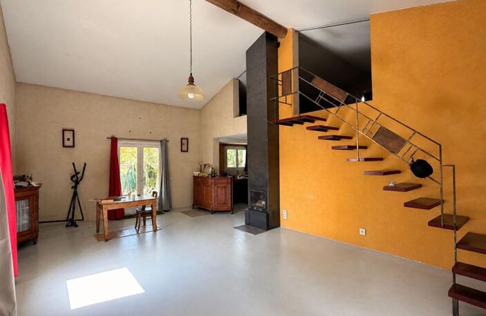 Bien Commercial À Vendre — photo 4
