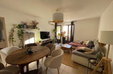 Appartement T3 84120 PERTUIS À Louer — photo du bien