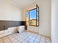 LYON 6e – COURS VITTON, MASSÉNA - T1BIS T2 POSSIBLE 37,36m2 Carrez (54,70m2 au sol — photo 2