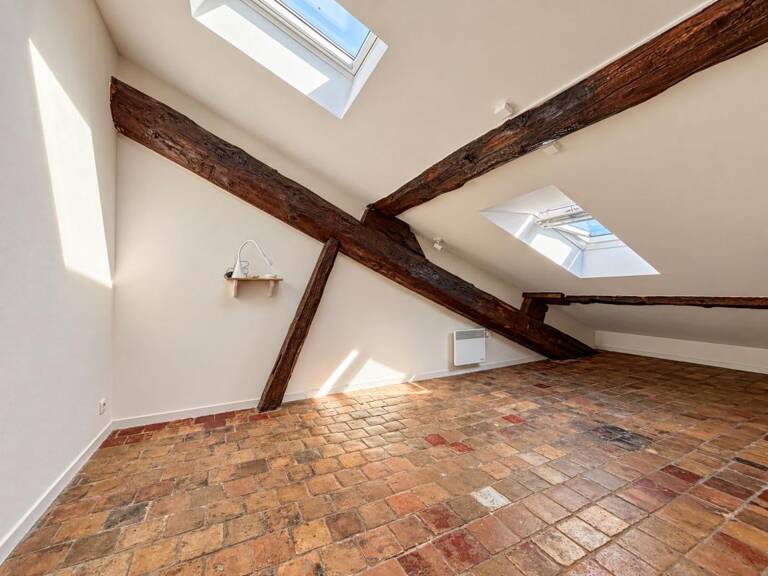 METRO MASSENA - STUDIO 12.68m2 CARREZ (26.70m2 AU SOL) — photo 1