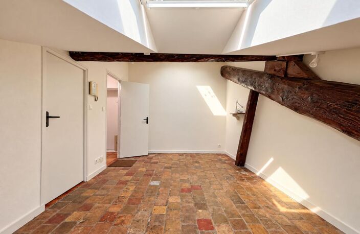 METRO MASSENA - STUDIO 12.68m2 CARREZ (26.70m2 AU SOL) — photo 5
