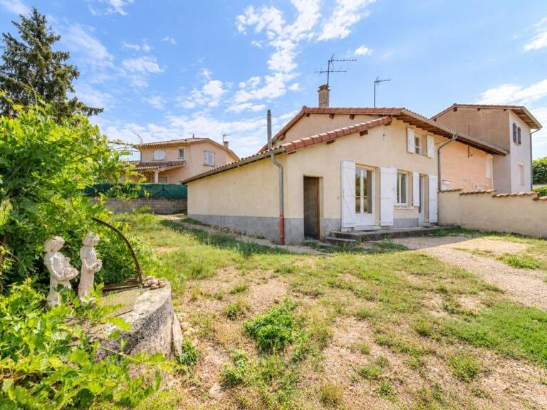Maison T4 de 103,53 m² avec terrain de 395 m² – Saint-Jean-de-Thurigneux — photo 1