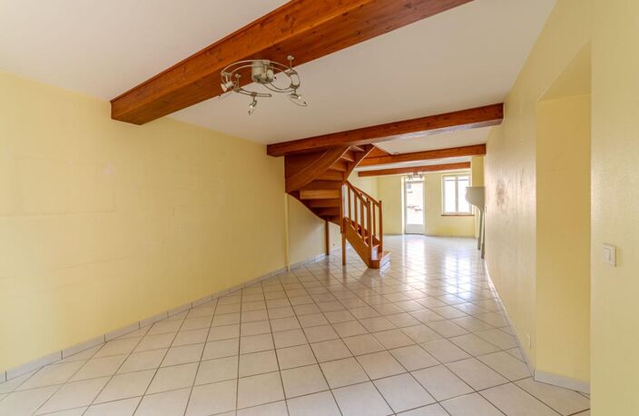 Maison T4 de 103,53 m² avec terrain de 395 m² – Saint-Jean-de-Thurigneux — photo 4
