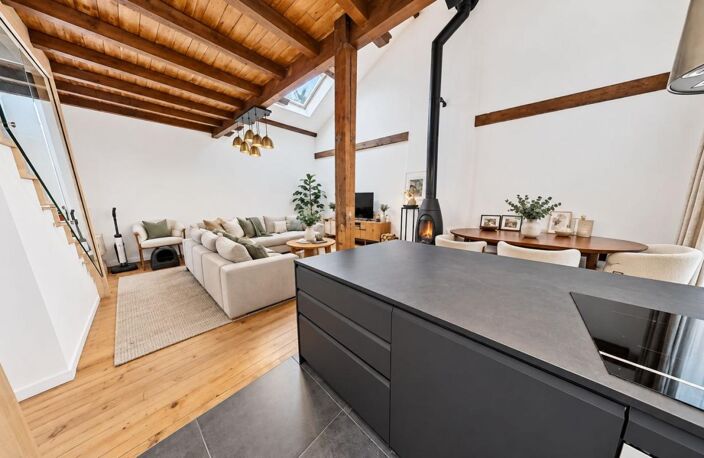 Maison avec jardin, 2 chambres et mezzanine, Lyon 8 Mermoz — photo 5