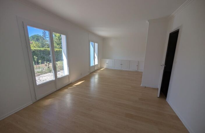 Maison à louer 99m² - 3 chambres - 1 garage - MONT DE MARSAN — photo 4