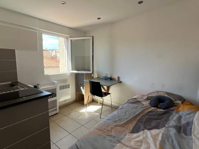 LOGEMENT UNE PIÈCE DE 9,85 M² PROCHE DU CENTRE DE TOULON — photo du bien