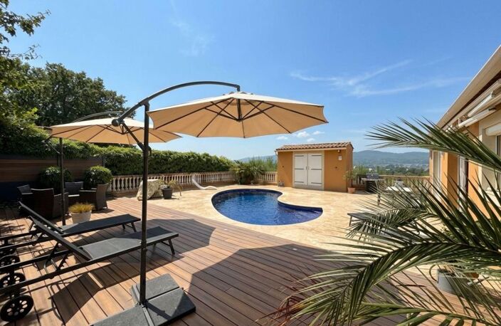 Villa À Vendre — photo 2