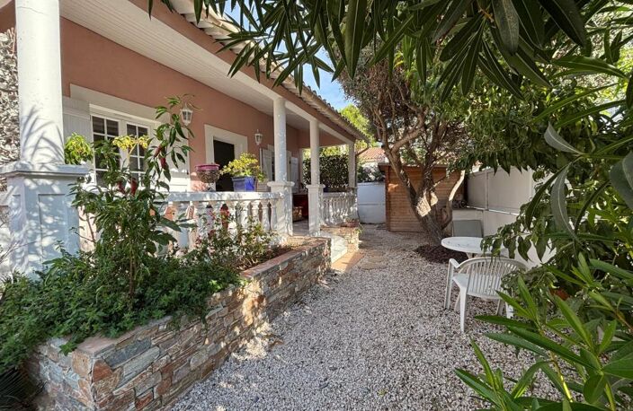 La Seyne sur mer, quartier sud - maison de plain-pied proche plage des Sablettes — photo 3