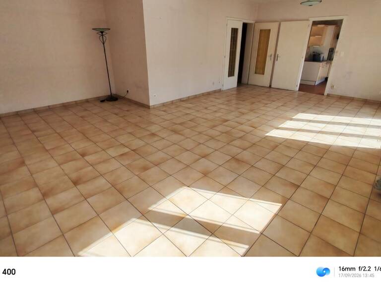 THIONVILLE : Appartement F6 136 m² / garage / balcon / cave / ascenseur — photo 1