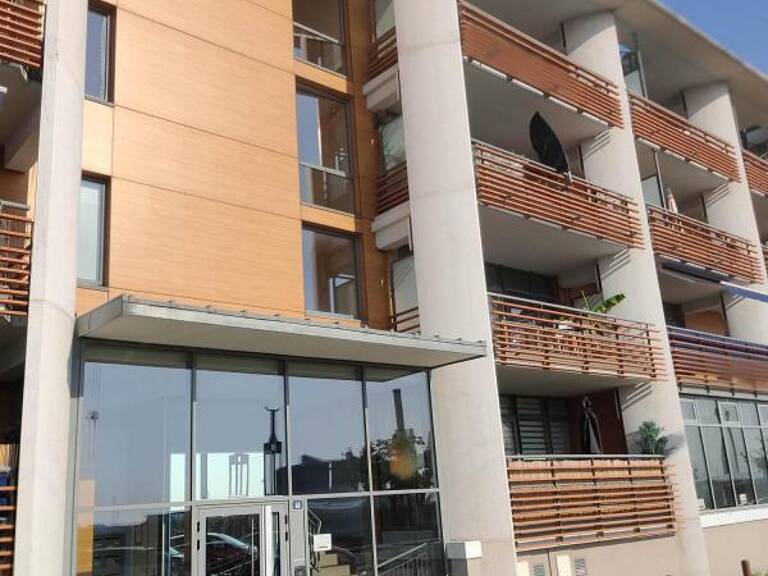 Appartement Studio Meublé À Louer, secteur les Docks, Le Havre — photo 1
