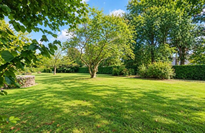 Maison À Vendre SAINT MARTIN DU MANOIR - 200 m2 - 5 chambres - 3481 m2 de terrain — photo 3