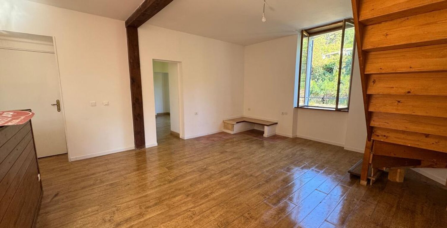 Appartement T4 À Louer Robiac-Rochessadoule — photo 1