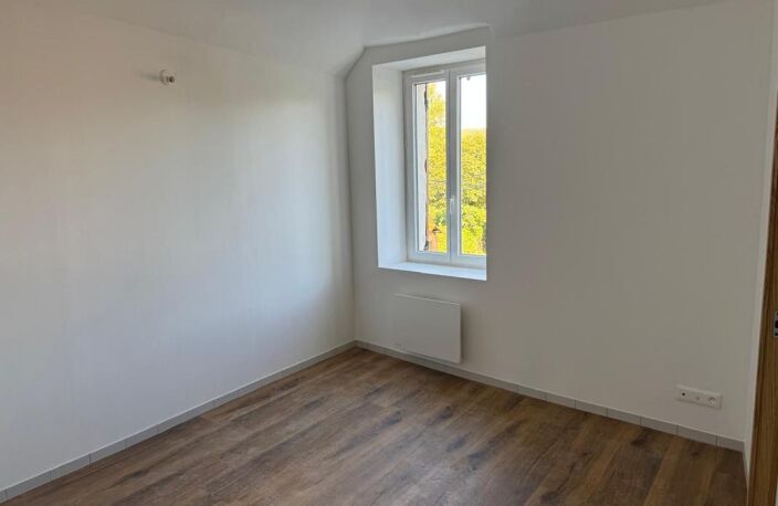 À louer – Appartement T3 rénové avec terrasse à Gagnières — photo 5