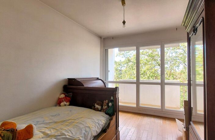 Appartement 5 pièces traversant Est-Ouest — photo 4