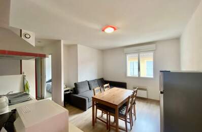 Appartement À Louer — photo du bien