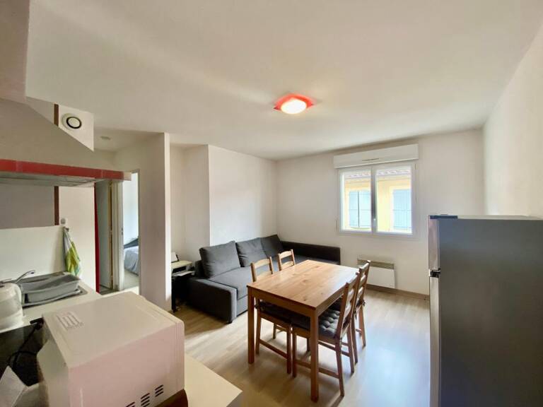 Appartement À Louer — photo 1