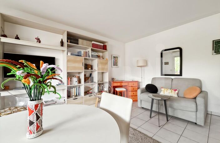 HYÈRES – T2 de 51 m² avec terrasse, garage et cave – VIAGER OCCUPÉ — photo 3