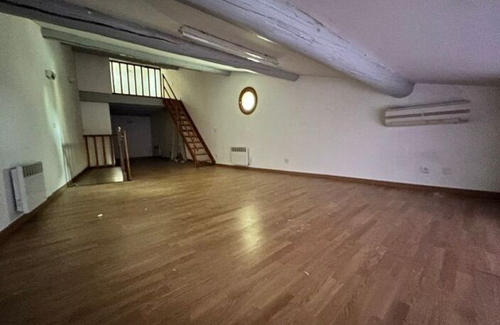 Bien Commercial À Louer — photo 3