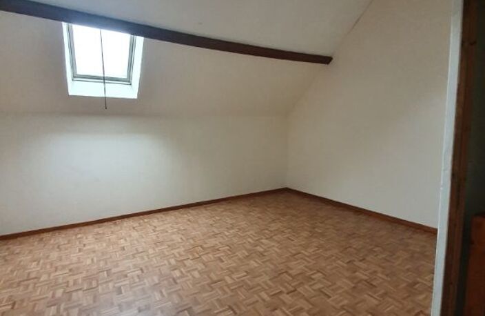 Local à louer / Joue Les Tours 25 m2 — photo 4