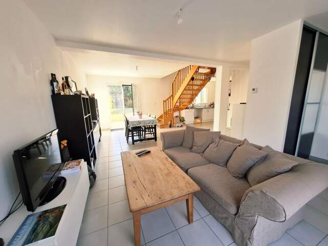 Maison À Vendre — photo du bien
