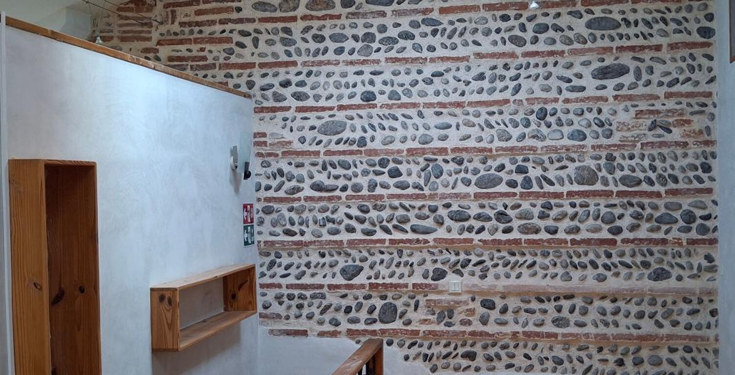 TOULOUSE / PLACE DUPUY / APPARTEMENT T2 31 M² AVEC TERRASSE 6 m² VUE JARDIN / ASCENSEUR — photo 1