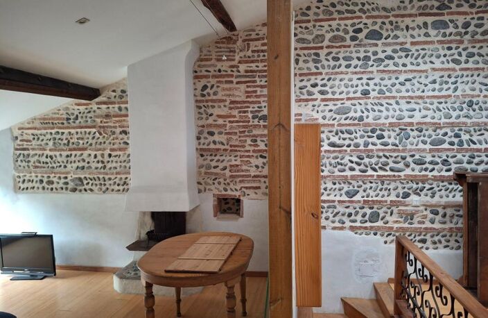 TOULOUSE / PLACE DUPUY / APPARTEMENT T2 31 M² AVEC TERRASSE 6 m² VUE JARDIN / ASCENSEUR — photo 3