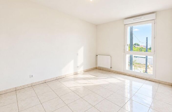 Blagnac / Appartement T2 avec terrasse et parking — photo 5