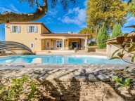 Villa de charme avec piscine et 5 chambres à Clarensac — photo 4