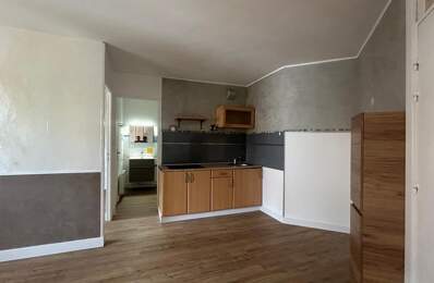 A vendre T2 - Place de l'Europe — photo du bien