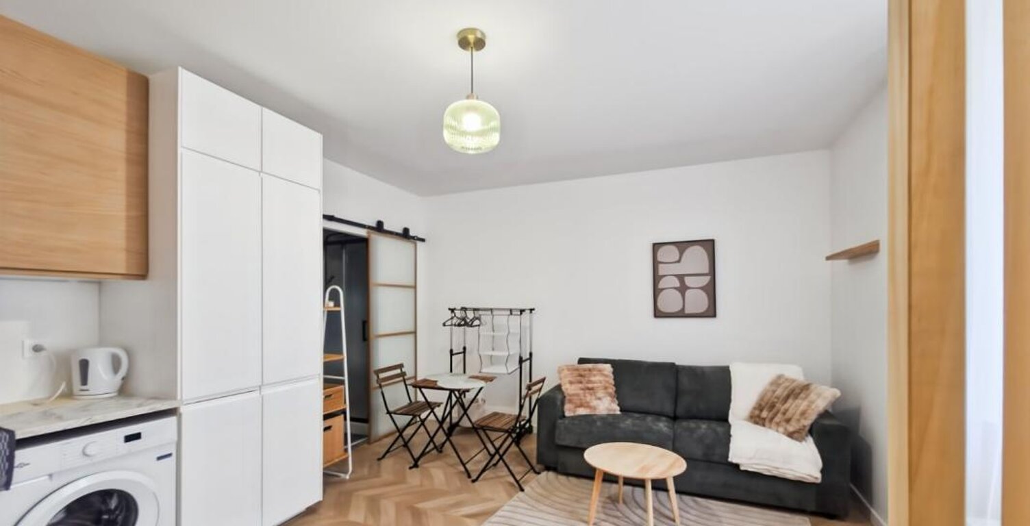Appartement À Louer — photo 1