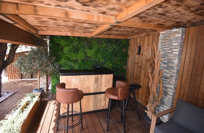 Villa 145 m² plain-pied, piscine  au sel, chauffée & pool house, 1 300 m² de terrain — photo 5
