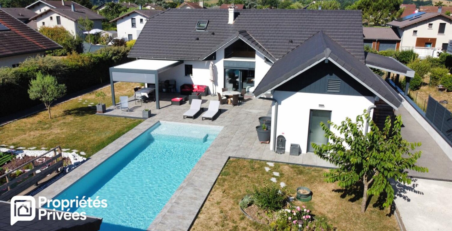 Propriété -7 pièces avec studio, piscine et local professionnel — photo 1