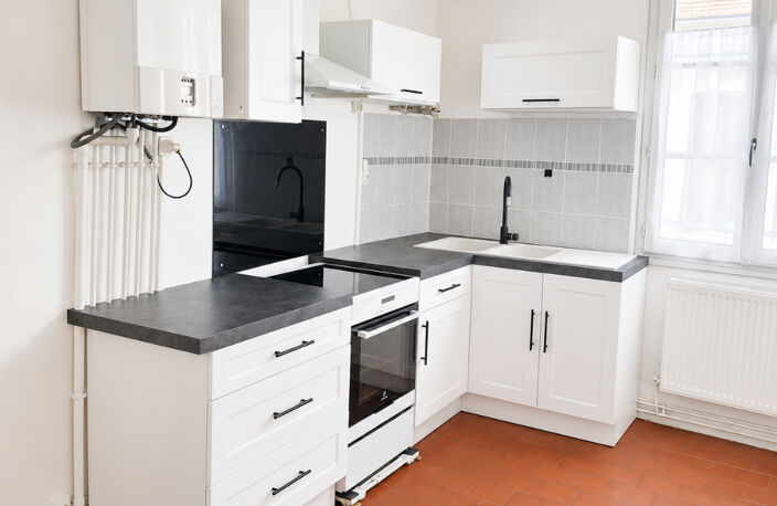 AUXERRE CENTRE Appartement 61 m²  3 pièces — photo 2