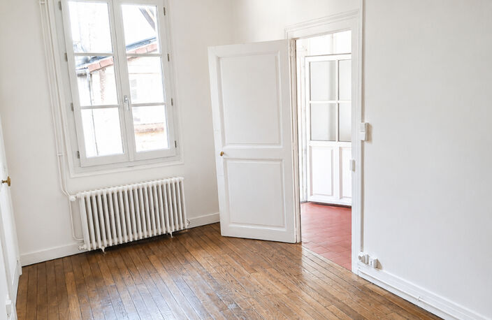 AUXERRE CENTRE Appartement 61 m²  3 pièces — photo 3