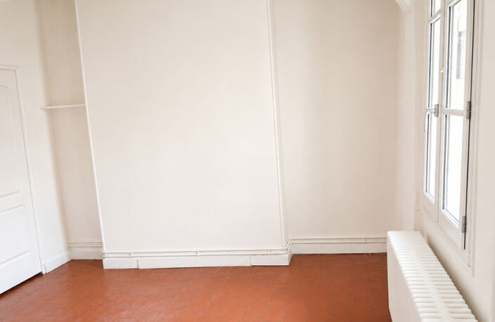 AUXERRE CENTRE Appartement 61 m²  3 pièces — photo 4
