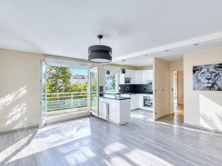 EXCLUSIVITE - Rhône - Lyon 8ème - Appartement 2 pièces, 48m2 + balcon, 14m2 — photo 1