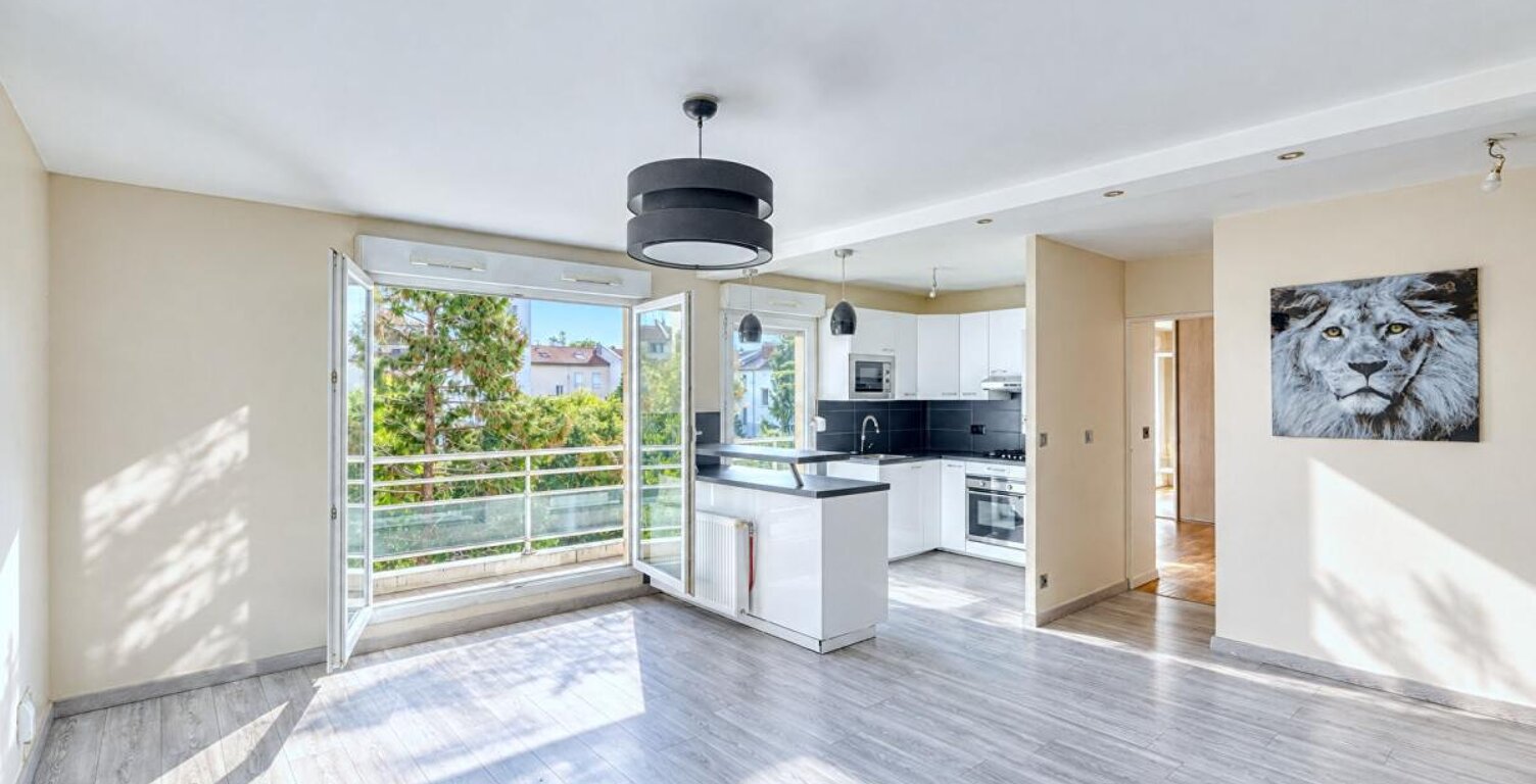 EXCLUSIVITE - Rhône - Lyon 8ème - Appartement 2 pièces, 48m2 + balcon, 14m2 — photo 1