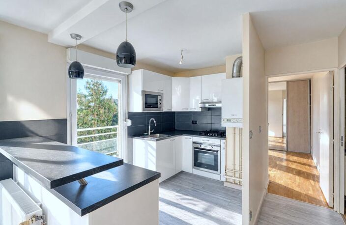 EXCLUSIVITE - Rhône - Lyon 8ème - Appartement 2 pièces, 48m2 + balcon, 14m2 — photo 2