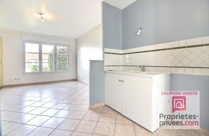 Exclusivité - Maison à 2 pas des écoles et des commerces dans une résidence sécurisée à Châteauneuf sur Loire — photo 4