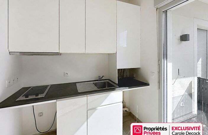 STUDIO DE 28 M² EN REZ-DE-JARDIN AVEC PARKING — photo 2
