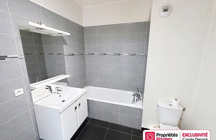 STUDIO DE 28 M² EN REZ-DE-JARDIN AVEC PARKING — photo 4