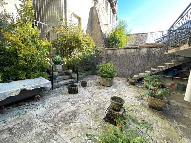 Maison Orgelet 6 pièce(s) 178 m2 — photo du bien